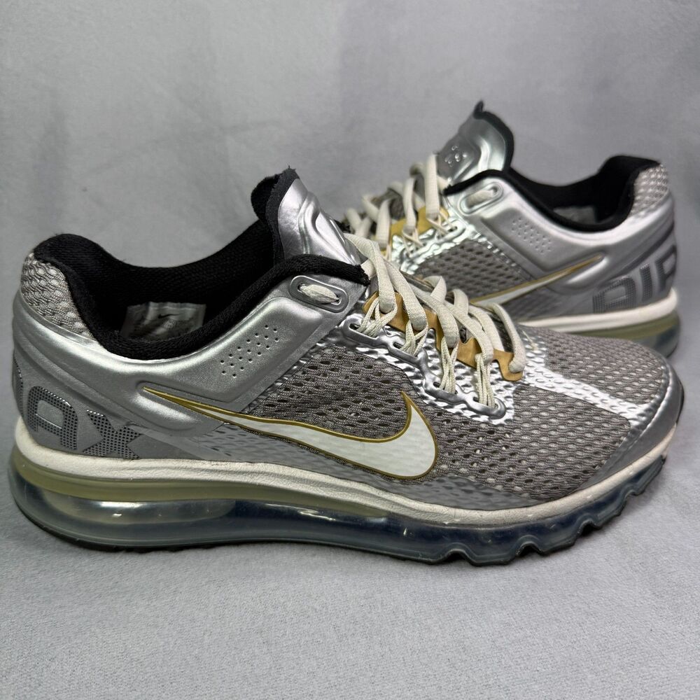 Nike Air Max 2013 Metallic Silver Gold HJ7901-095 Men's Sz 8 Sneakers